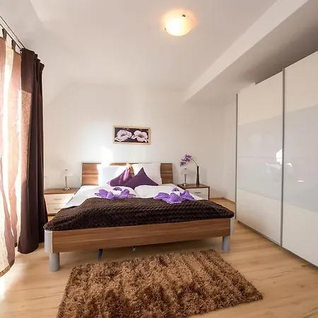 Center Apartment