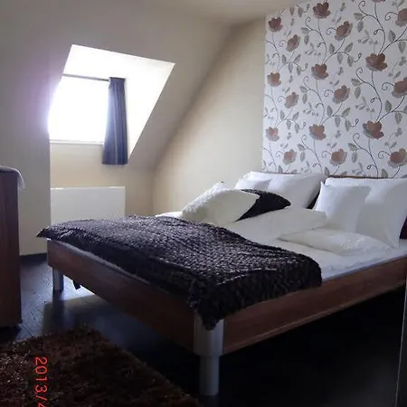 Center * Budapešť